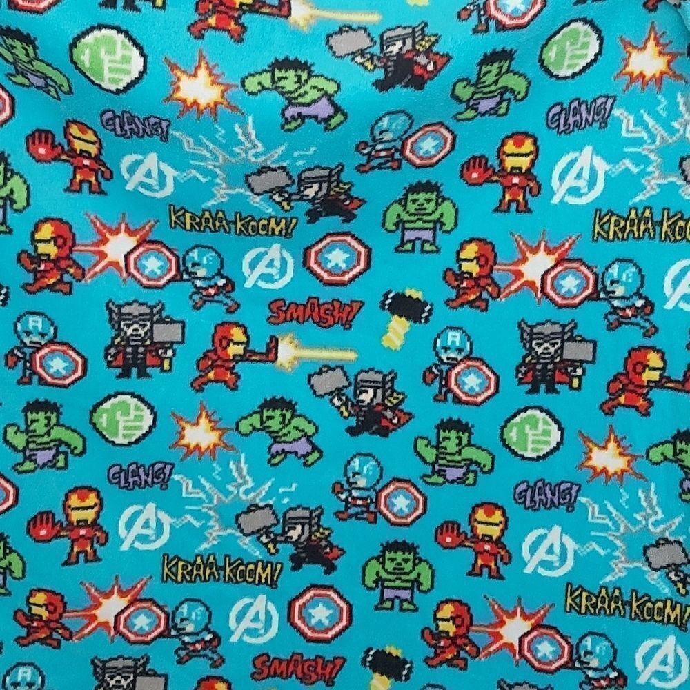 AVENGERS blanket with sleeves